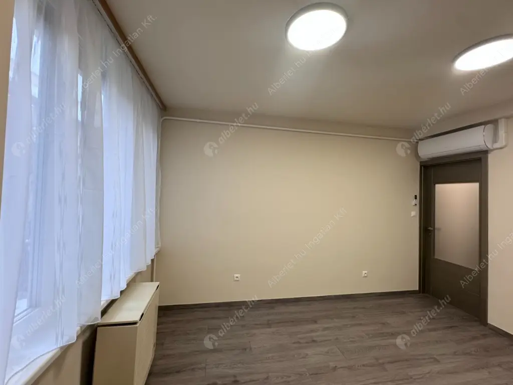 Kiadó albérlet 299000 Ft/hó áron: Budapest, VI. kerület  Bajza utca. Mérete: 75 nm, 3 szobás | Alberlet.hu - 6624536