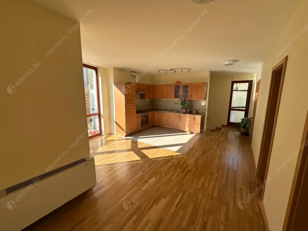 Kiadó albérlet 790000 Ft/hó áron: Budapest, VI. kerület  Benczúr utca. Mérete: 137 nm, 4 szobás | Alberlet.hu - 6578426