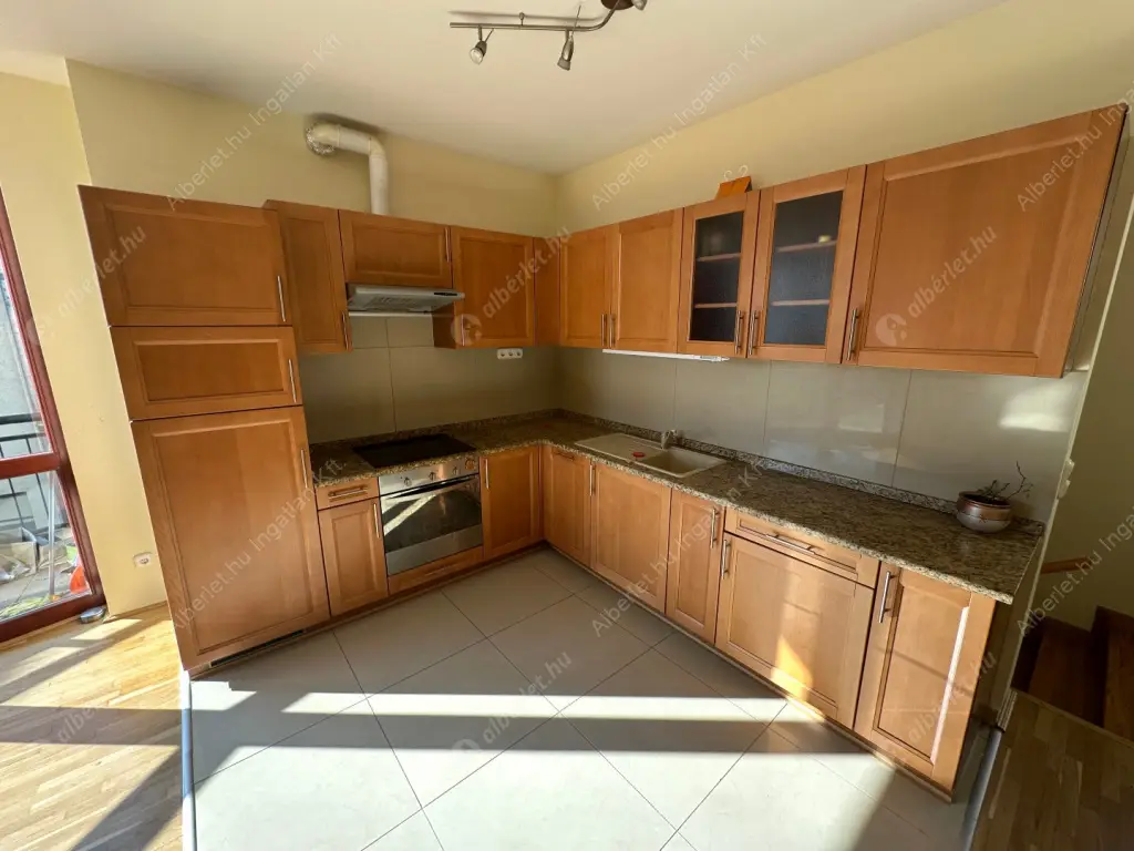 Kiadó albérlet 790000 Ft/hó áron: Budapest, VI. kerület  Benczúr utca. Mérete: 137 nm, 4 szobás | Alberlet.hu - 6578428