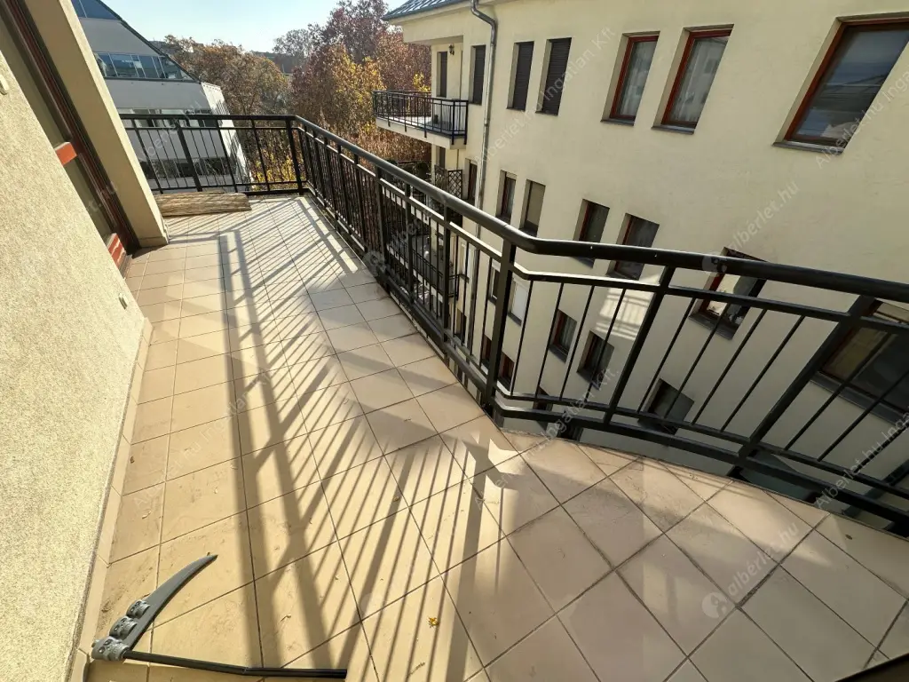 Kiadó albérlet 790000 Ft/hó áron: Budapest, VI. kerület  Benczúr utca. Mérete: 137 nm, 4 szobás | Alberlet.hu - 6578429