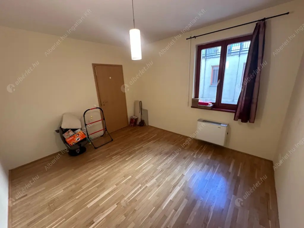 Kiadó albérlet 790000 Ft/hó áron: Budapest, VI. kerület  Benczúr utca. Mérete: 137 nm, 4 szobás | Alberlet.hu - 6578444