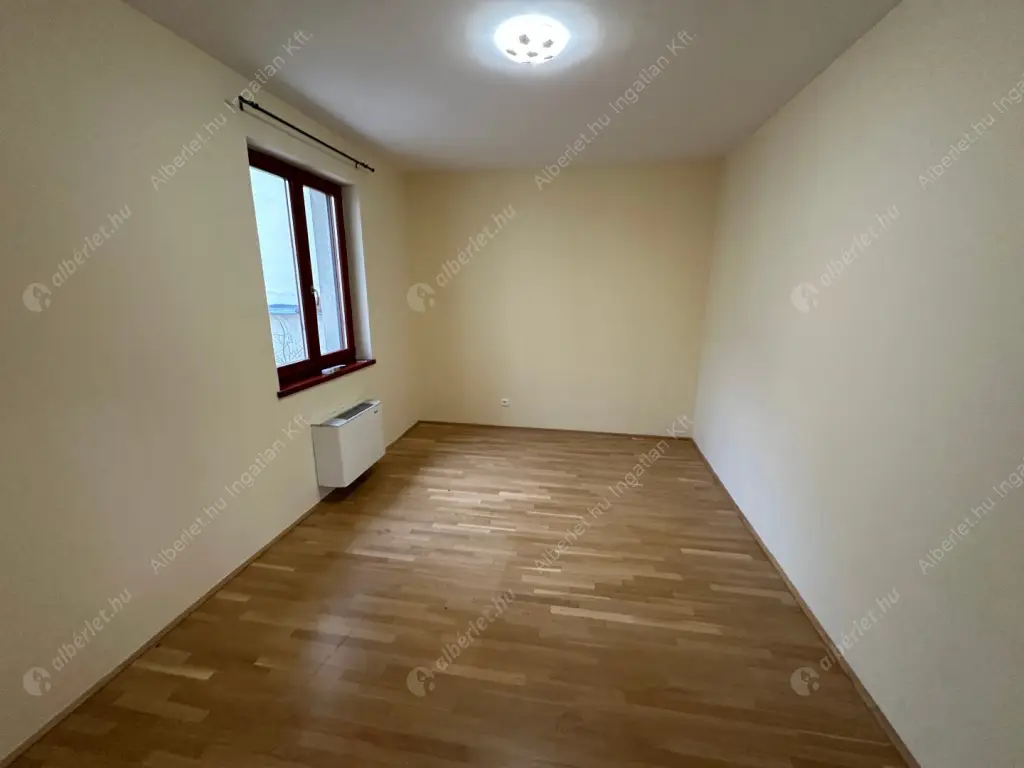 Kiadó albérlet 790000 Ft/hó áron: Budapest, VI. kerület  Benczúr utca. Mérete: 137 nm, 4 szobás | Alberlet.hu - 6591952