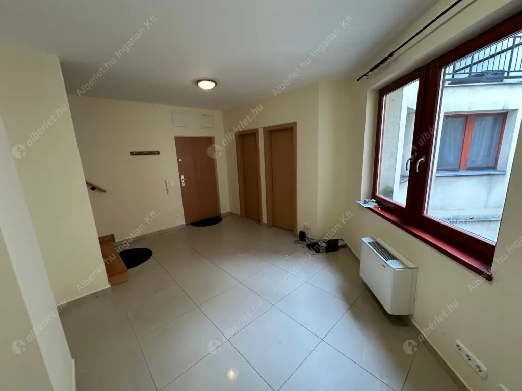 Kiadó albérlet 790000 Ft/hó áron: Budapest, VI. kerület  Benczúr utca. Mérete: 137 nm, 4 szobás | Alberlet.hu - 6591960