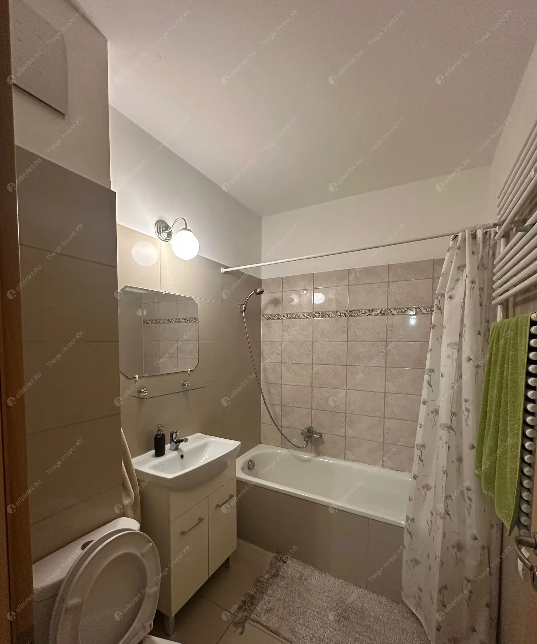 Kiadó albérlet 280000 Ft/hó áron: Budapest, VI. kerület  Benczúr utca. Mérete: 44 nm, 2 szobás | Alberlet.hu - 6629920