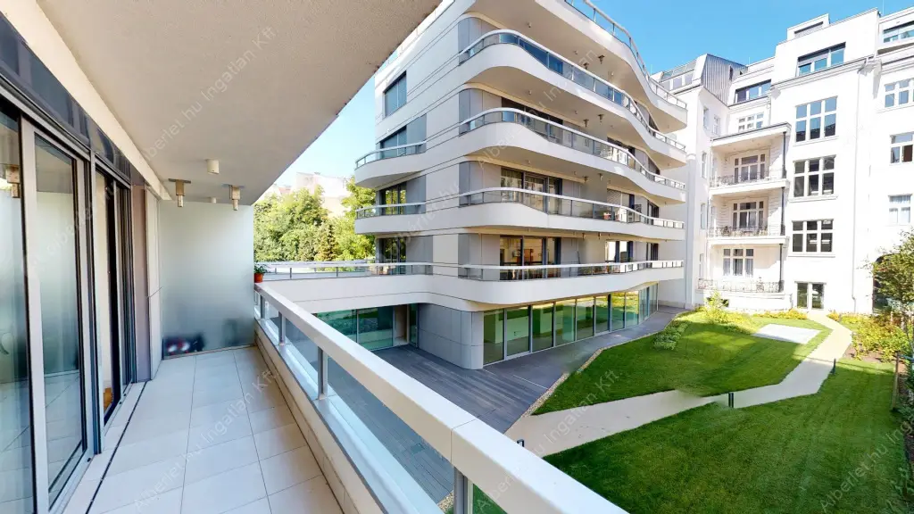 Kiadó albérlet 340000 Ft/hó áron: Budapest, VI. kerület  Benczúr utca. Mérete: 46 nm, 2 szobás | Alberlet.hu - 6617620