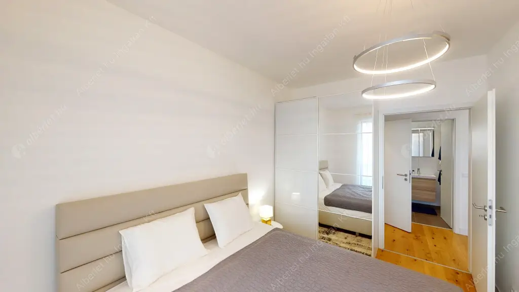 Kiadó albérlet 340000 Ft/hó áron: Budapest, VI. kerület  Benczúr utca. Mérete: 46 nm, 2 szobás | Alberlet.hu - 6617622