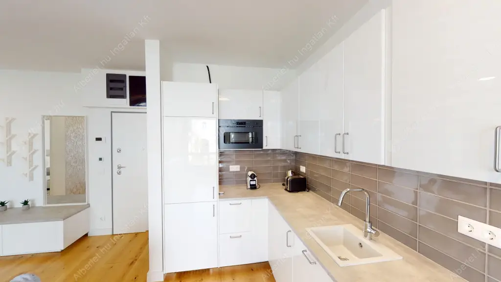 Kiadó albérlet 340000 Ft/hó áron: Budapest, VI. kerület  Benczúr utca. Mérete: 46 nm, 2 szobás | Alberlet.hu - 6617625