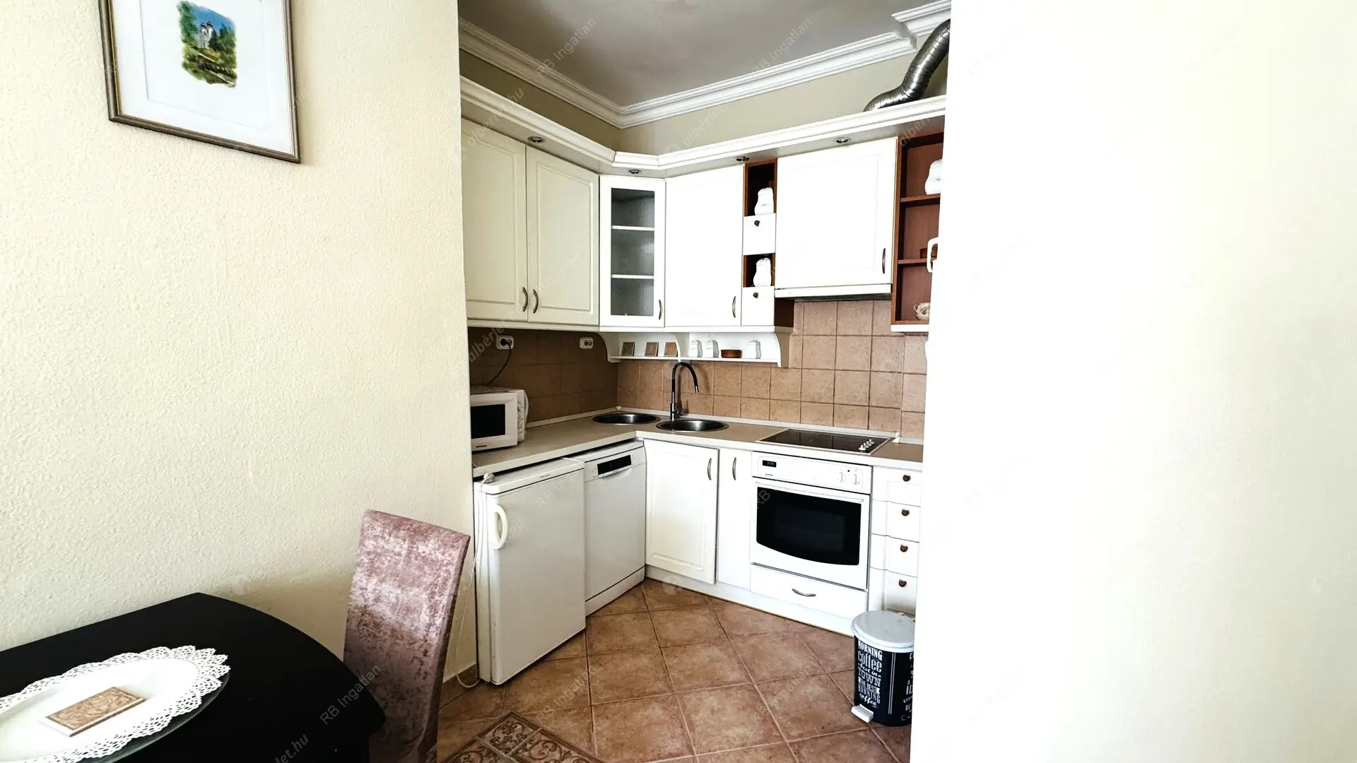 Kiadó albérlet 350000 Ft/hó áron: Budapest, VI. kerület  Benczúr utca. Mérete: 65 nm, 2 szobás | Alberlet.hu - 6516833