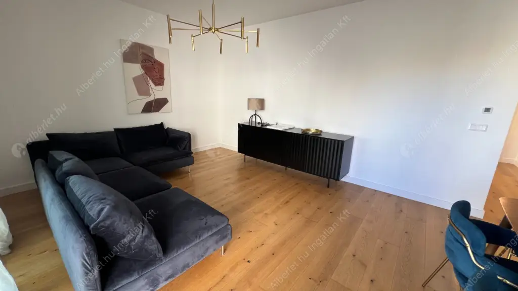 Kiadó albérlet 580000 Ft/hó áron: Budapest, VI. kerület  Benczúr utca. Mérete: 85 nm, 3 szobás | Alberlet.hu - 6574176