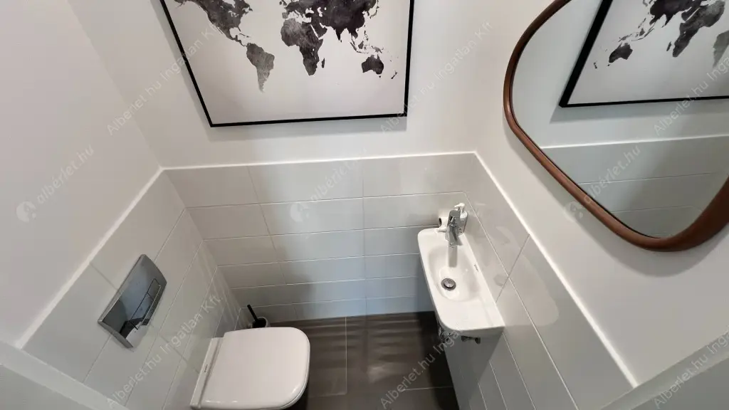 Kiadó albérlet 580000 Ft/hó áron: Budapest, VI. kerület  Benczúr utca. Mérete: 85 nm, 3 szobás | Alberlet.hu - 6574179