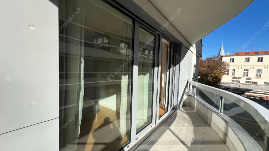 Kiadó albérlet 580000 Ft/hó áron: Budapest, VI. kerület  Benczúr utca. Mérete: 85 nm, 3 szobás | Alberlet.hu - 6629067