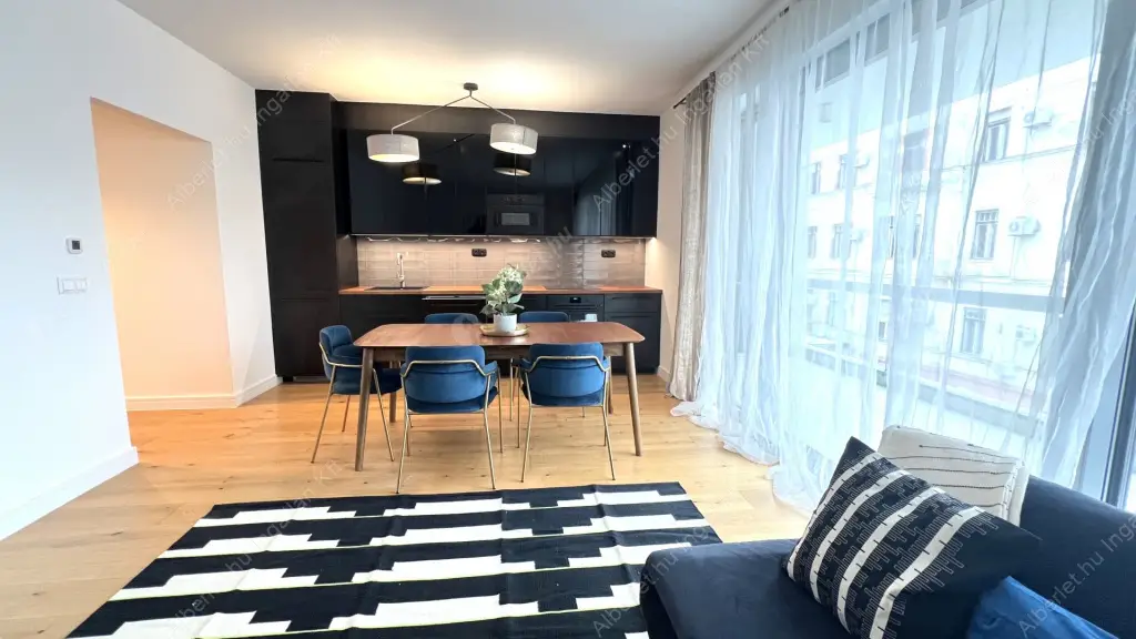 Kiadó albérlet 580000 Ft/hó áron: Budapest, VI. kerület  Benczúr utca. Mérete: 85 nm, 3 szobás | Alberlet.hu - 6629070