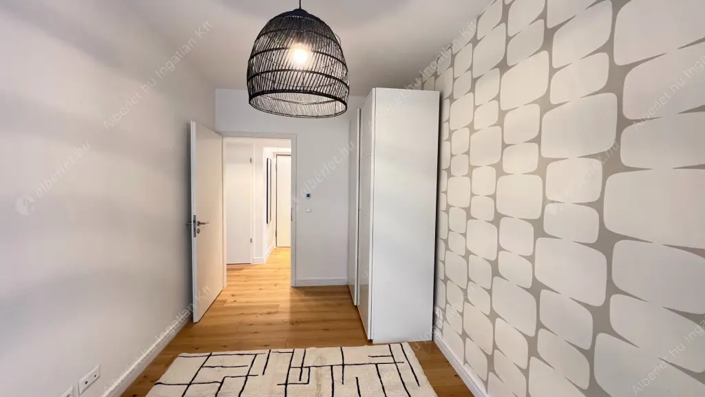 Kiadó albérlet 580000 Ft/hó áron: Budapest, VI. kerület  Benczúr utca. Mérete: 85 nm, 3 szobás | Alberlet.hu - 6629081