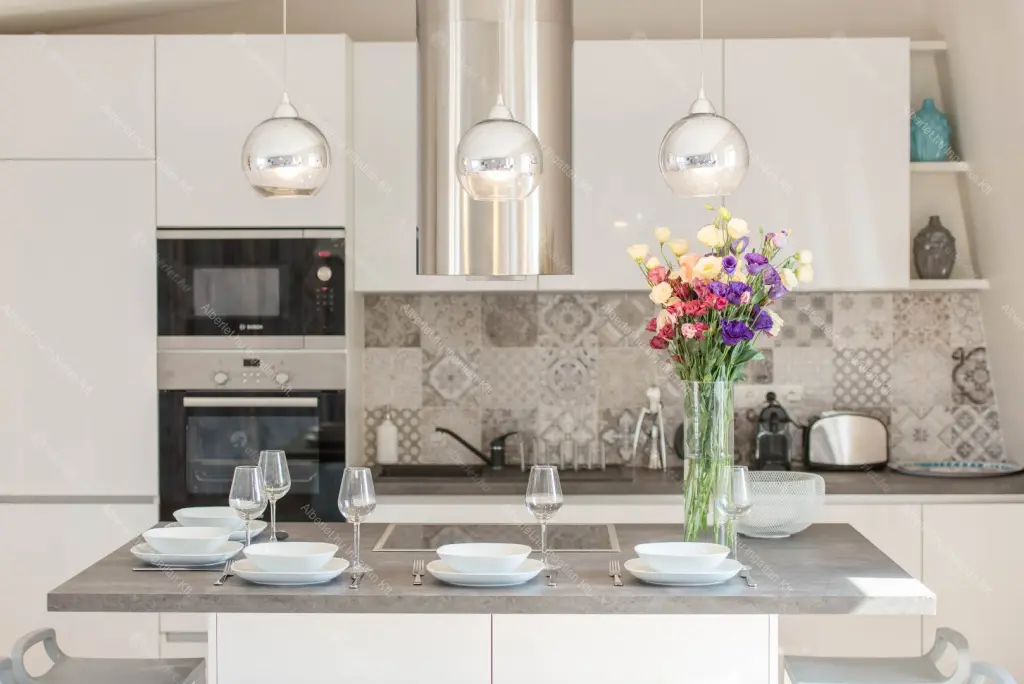 Kiadó albérlet 757000 Ft/hó áron: Budapest, VI. kerület  Csengery utca. Mérete: 104 nm, 5 szobás | Alberlet.hu - 6681743