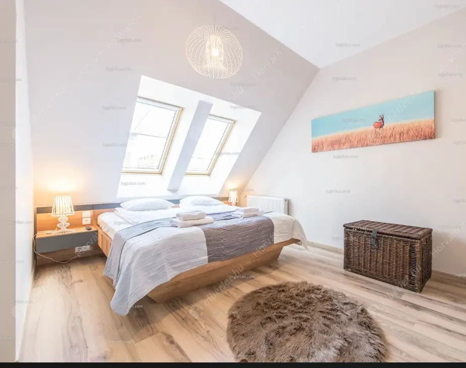 Kiadó albérlet 771000 Ft/hó áron: Budapest, VI. kerület  Csengery utca. Mérete: 104 nm, 3 szobás | Alberlet.hu - 6609082