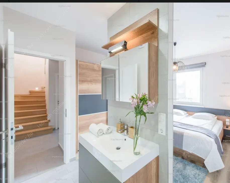 Kiadó albérlet 771000 Ft/hó áron: Budapest, VI. kerület  Csengery utca. Mérete: 104 nm, 3 szobás | Alberlet.hu - 6609087