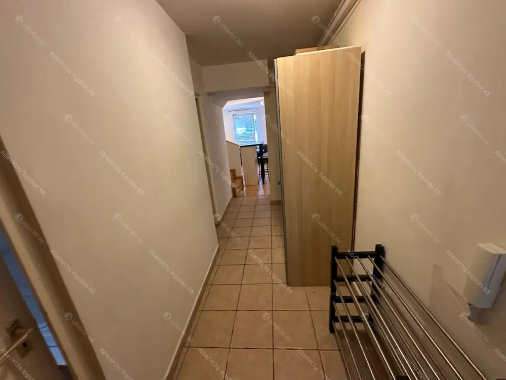 Kiadó albérlet 440000 Ft/hó áron: Budapest, VI. kerület  Csengery utca. Mérete: 105 nm, 4 szobás | Alberlet.hu - 6685519