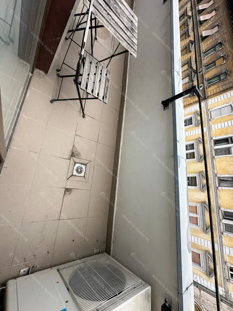 Kiadó albérlet 440000 Ft/hó áron: Budapest, VI. kerület  Csengery utca. Mérete: 105 nm, 4 szobás | Alberlet.hu - 6685520