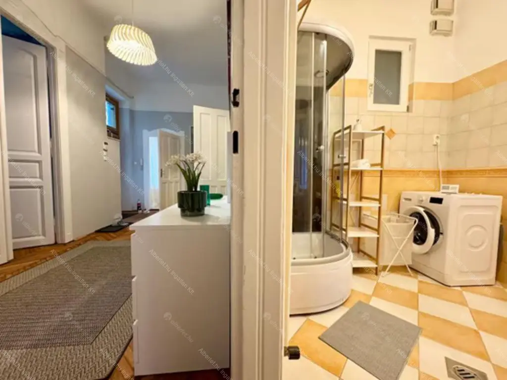 Kiadó albérlet 836000 Ft/hó áron: Budapest, VI. kerület  Csengery utca. Mérete: 124 nm, 5 szobás | Alberlet.hu - 6681881