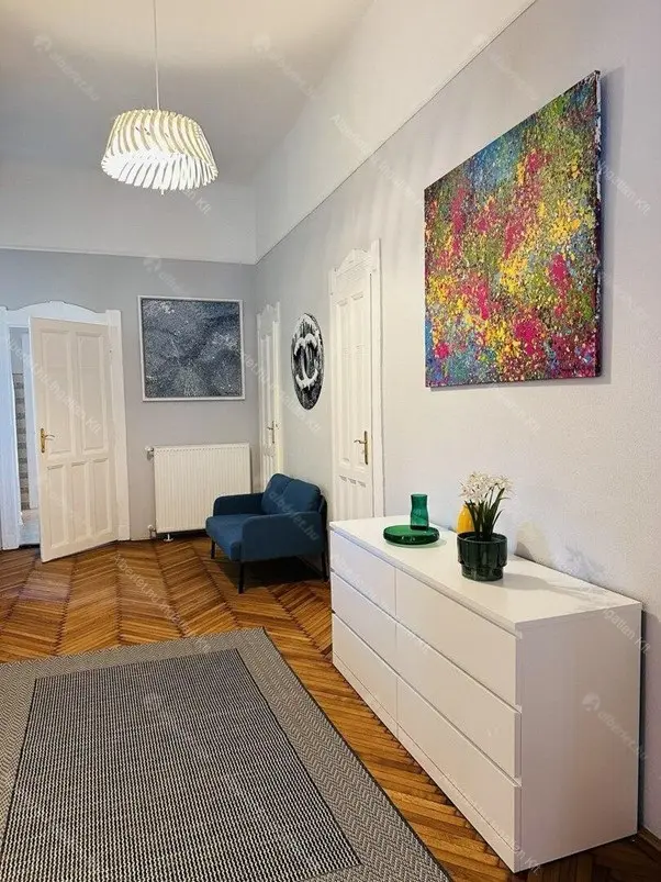 Kiadó albérlet 836000 Ft/hó áron: Budapest, VI. kerület  Csengery utca. Mérete: 124 nm, 5 szobás | Alberlet.hu - 6681884