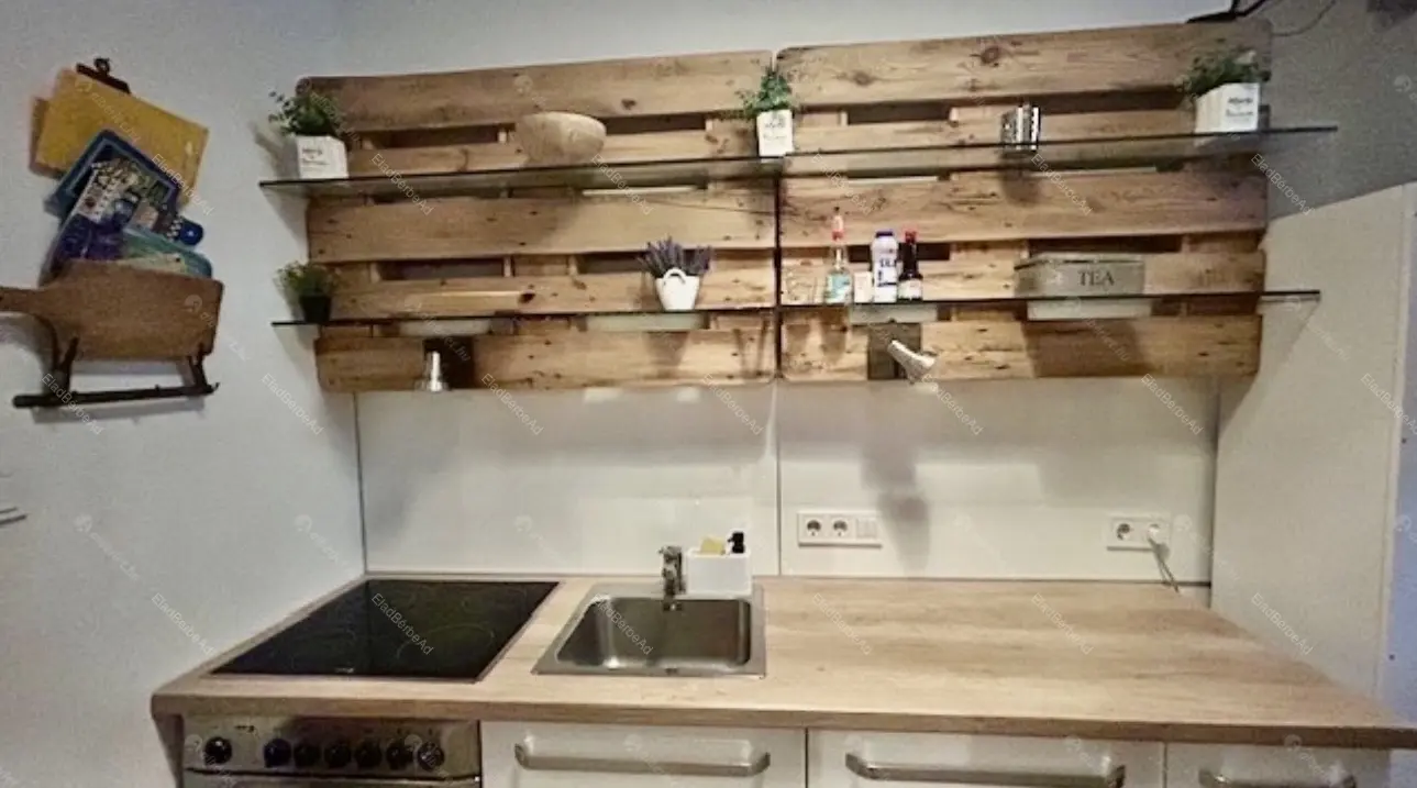 Kiadó albérlet 249000 Ft/hó áron: Budapest, VI. kerület  Csengery utca. Mérete: 33 nm, 1 szobás | Alberlet.hu - 6646161