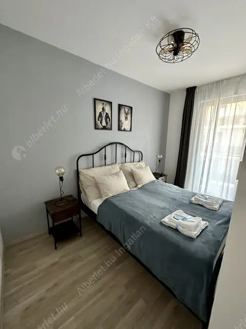 Kiadó albérlet 360000 Ft/hó áron: Budapest, VI. kerület  Csengery utca. Mérete: 42 nm, 2 szobás | Alberlet.hu - 6595638