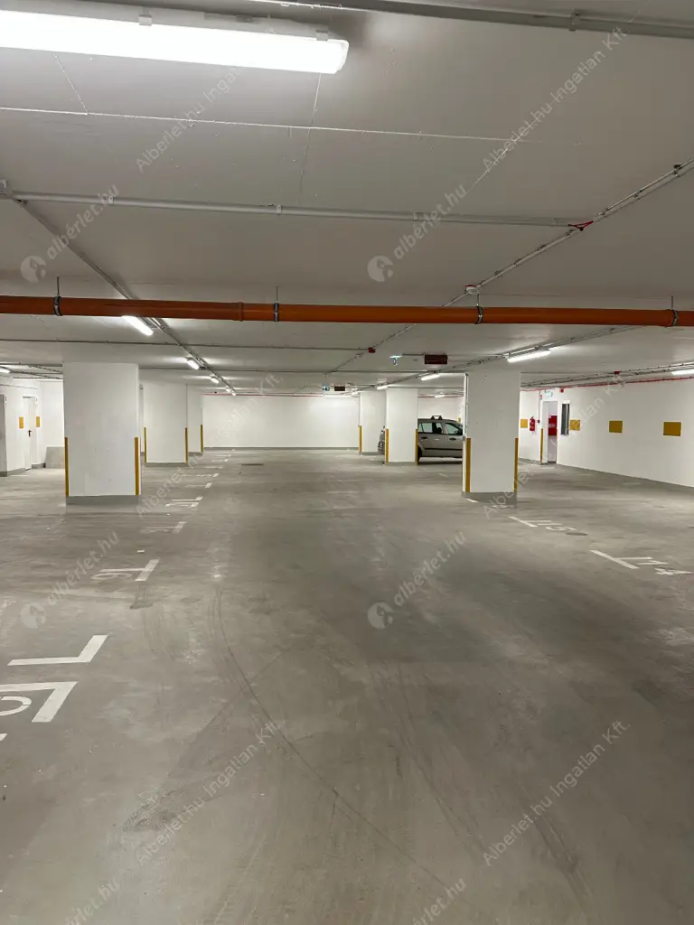 Kiadó albérlet 360000 Ft/hó áron: Budapest, VI. kerület  Csengery utca. Mérete: 42 nm, 2 szobás | Alberlet.hu - 6596496