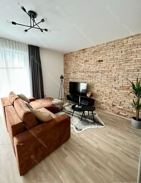 Kiadó albérlet 350000 Ft/hó áron: Budapest, VI. kerület  Csengery utca. Mérete: 42 nm, 2 szobás | Alberlet.hu - 6647709