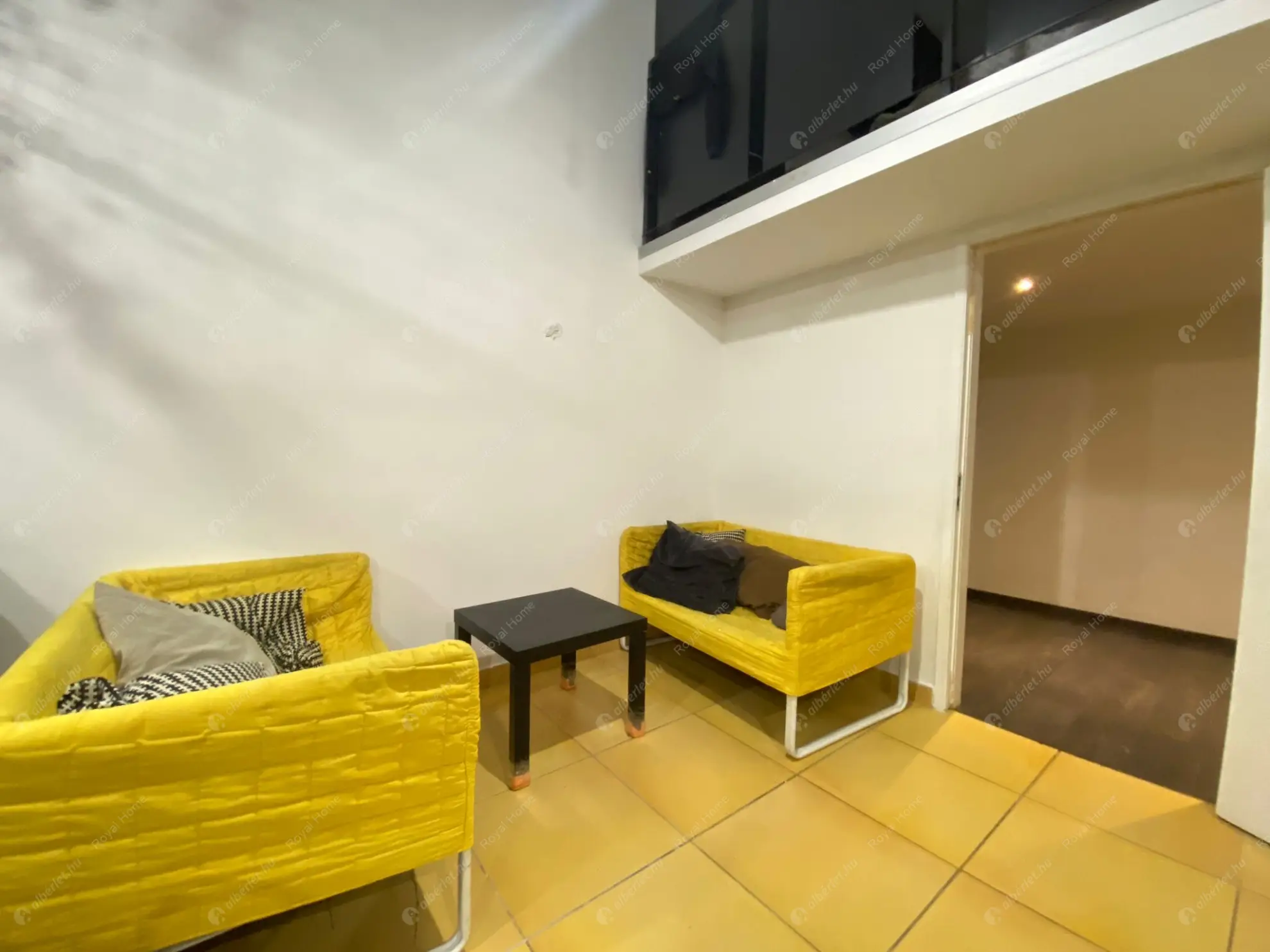 Kiadó albérlet 280000 Ft/hó áron: Budapest, VI. kerület  Csengery utca. Mérete: 50 nm, 3 szobás | Alberlet.hu - 6569905