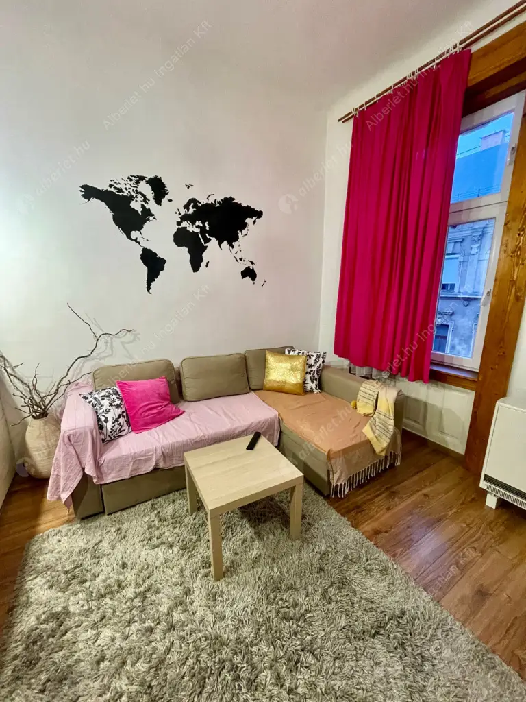 Kiadó albérlet 289000 Ft/hó áron: Budapest, VI. kerület  Csengery utca. Mérete: 58 nm, 2 szobás | Alberlet.hu - 6592813
