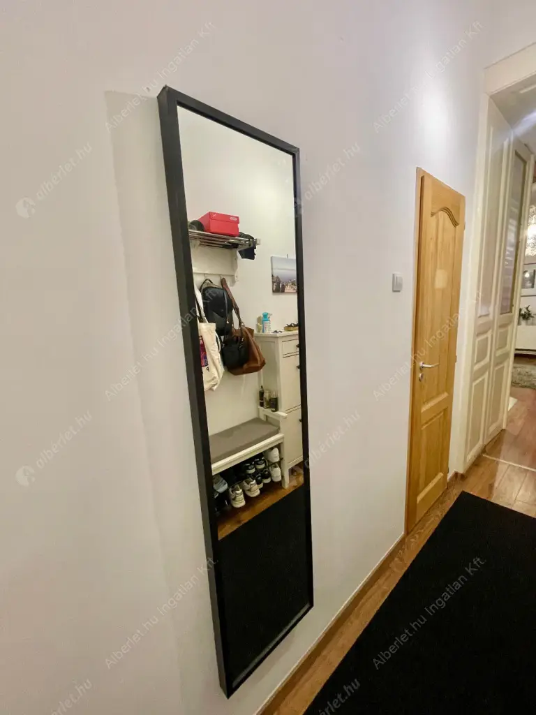 Kiadó albérlet 289000 Ft/hó áron: Budapest, VI. kerület  Csengery utca. Mérete: 58 nm, 2 szobás | Alberlet.hu - 6592822