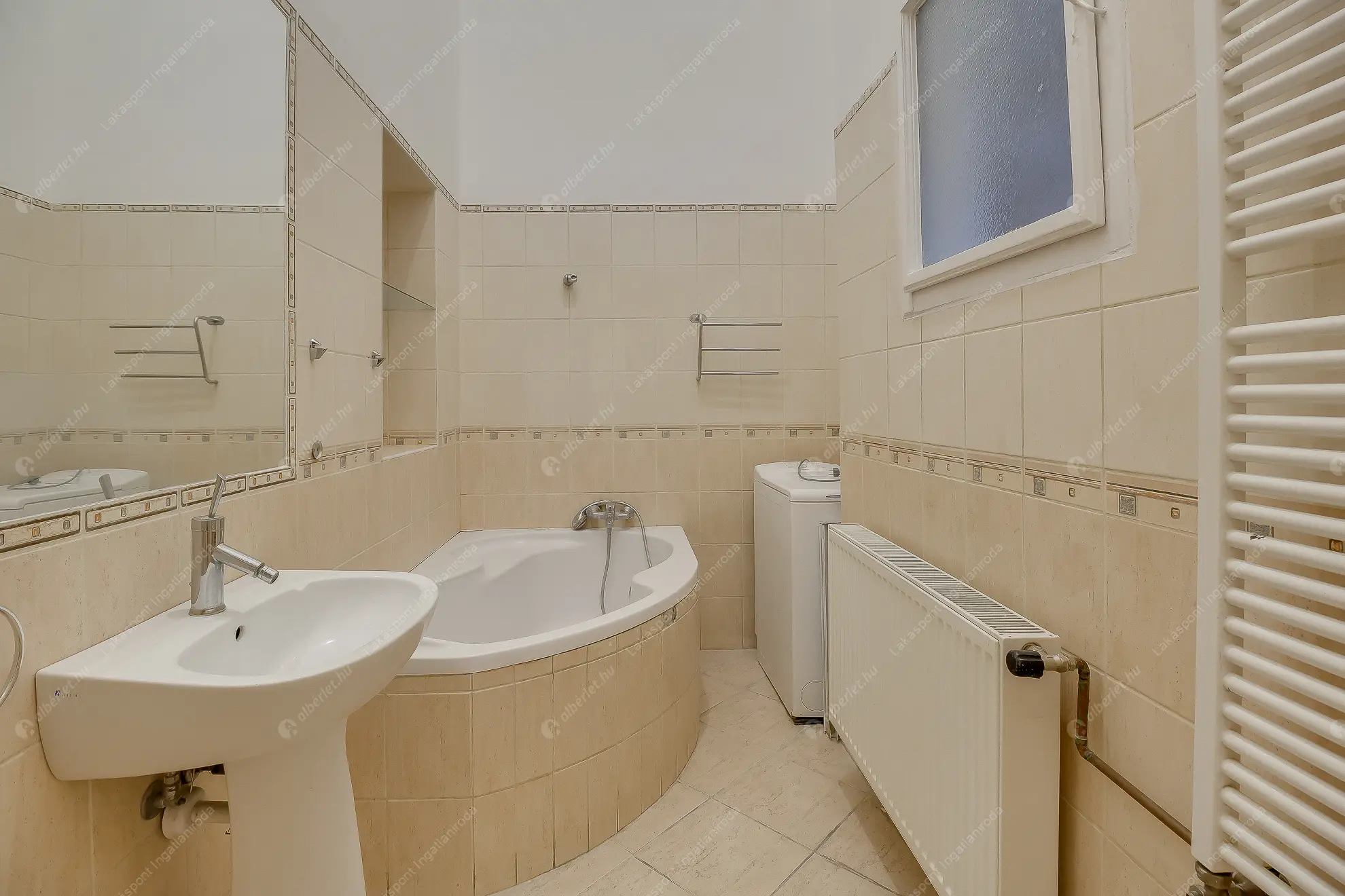 Kiadó albérlet 420000 Ft/hó áron: Budapest, VI. kerület  Csengery utca. Mérete: 97 nm, 4 szobás | Alberlet.hu - 6638060