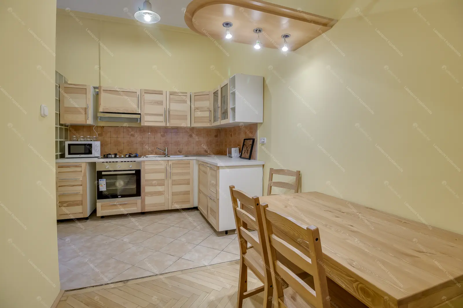 Kiadó albérlet 417000 Ft/hó áron: Budapest, VI. kerület  Csengery utca. Mérete: 97 nm, 4 szobás | Alberlet.hu - 6657347