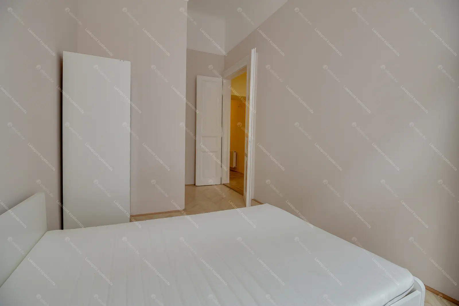 Kiadó albérlet 417000 Ft/hó áron: Budapest, VI. kerület  Csengery utca. Mérete: 97 nm, 4 szobás | Alberlet.hu - 6657356