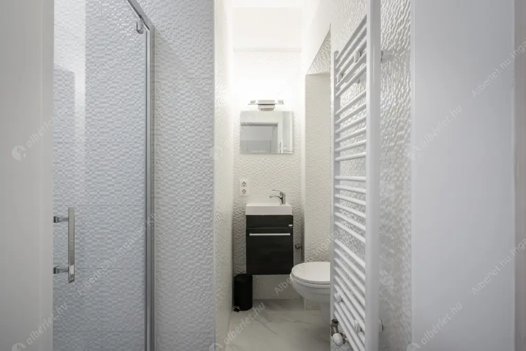 Kiadó albérlet 1590000 Ft/hó áron: Budapest, VI. kerület  Dalszínház utca. Mérete: 115 nm, 4 szobás | Alberlet.hu - 6586837