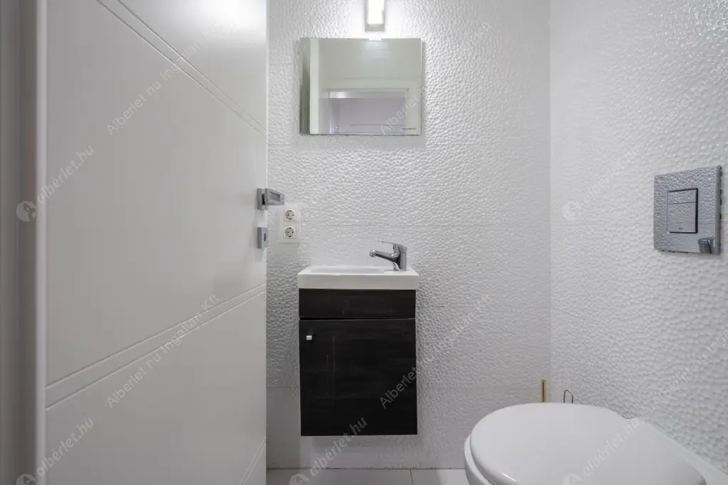 Kiadó albérlet 1590000 Ft/hó áron: Budapest, VI. kerület  Dalszínház utca. Mérete: 115 nm, 4 szobás | Alberlet.hu - 6586844