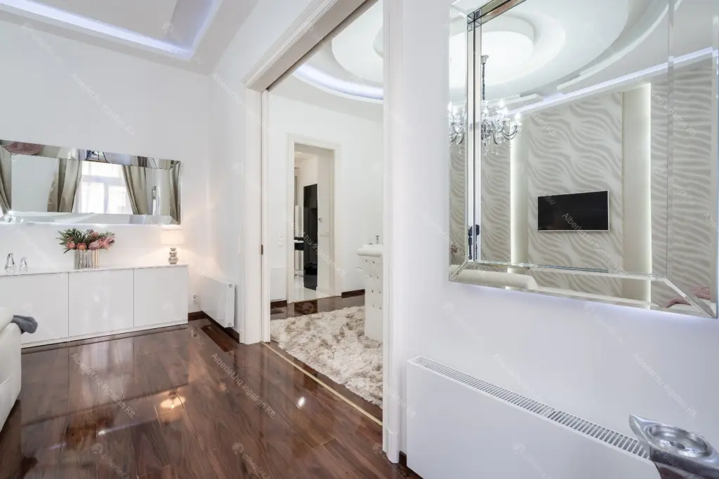 Kiadó albérlet 1100000 Ft/hó áron: Budapest, VI. kerület  Dalszínház utca. Mérete: 115 nm, 4 szobás | Alberlet.hu - 6682062