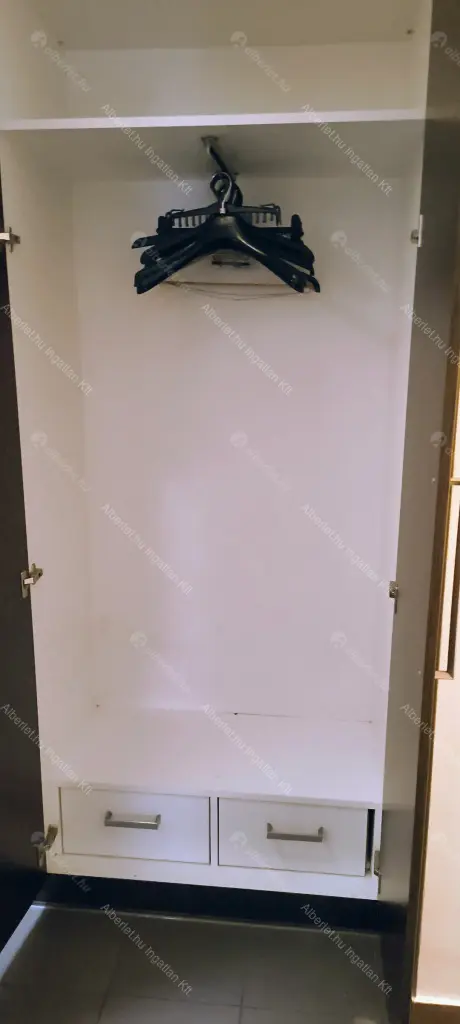 Kiadó albérlet 280000000 Ft/hó áron: Budapest, VI. kerület  Dalszínház utca. Mérete: 33 nm, 1 szobás | Alberlet.hu - 6647265