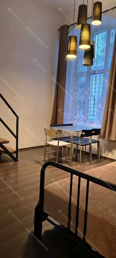 Kiadó albérlet 280000 Ft/hó áron: Budapest, VI. kerület  Dalszínház utca. Mérete: 33 nm, 1 szobás | Alberlet.hu - 6649464