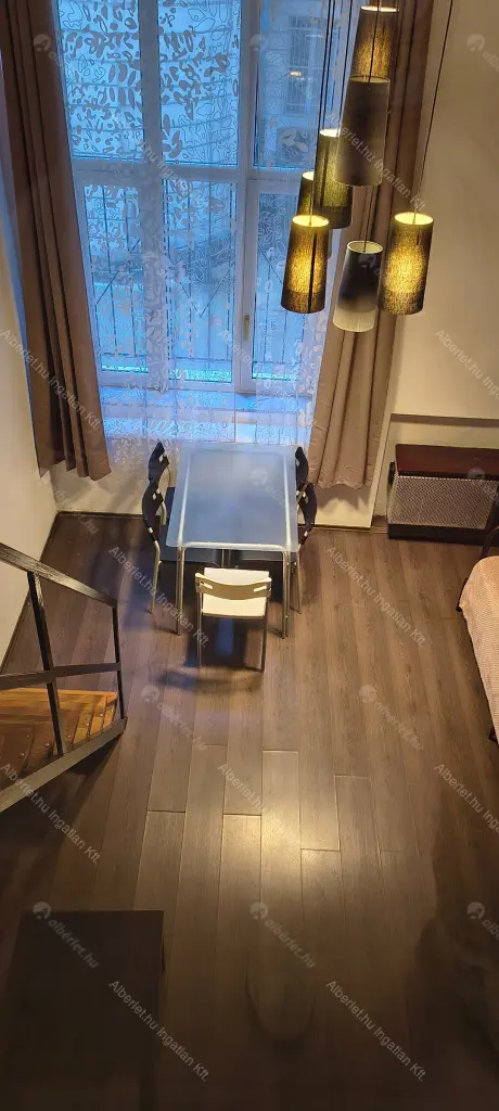 Kiadó albérlet 280000 Ft/hó áron: Budapest, VI. kerület  Dalszínház utca. Mérete: 33 nm, 1 szobás | Alberlet.hu - 6649467