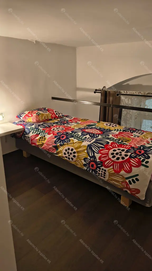 Kiadó albérlet 280000 Ft/hó áron: Budapest, VI. kerület  Dalszínház utca. Mérete: 33 nm, 1 szobás | Alberlet.hu - 6649469