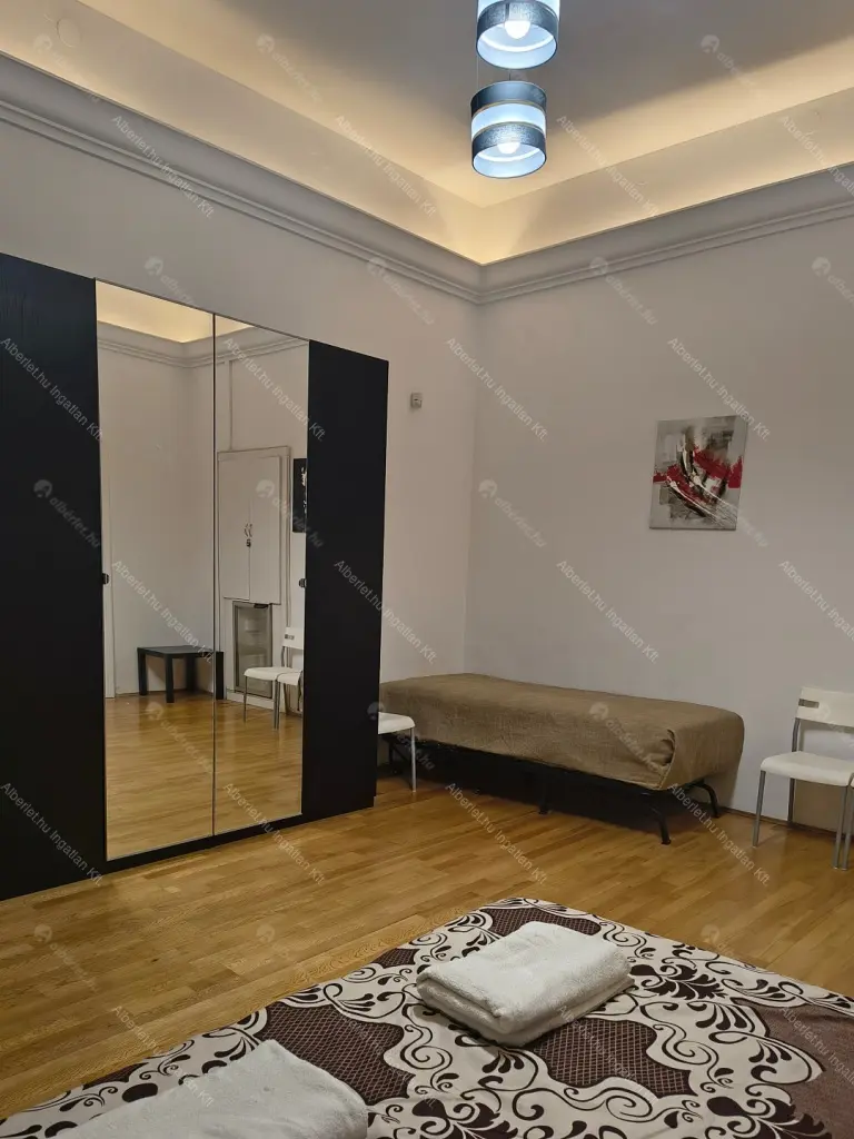 Kiadó albérlet 470000 Ft/hó áron: Budapest, VI. kerület  Dalszínház utca. Mérete: 95 nm, 2 szobás | Alberlet.hu - 6647335