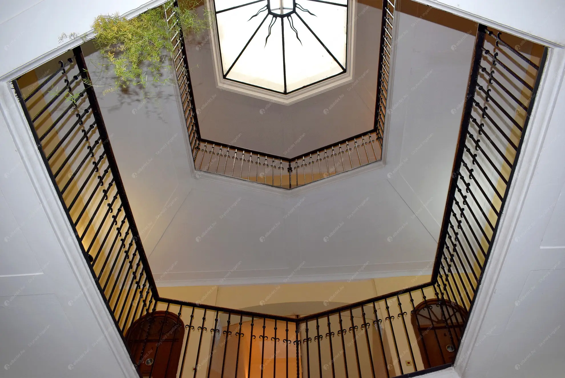 Kiadó albérlet 270000 Ft/hó áron: Budapest, VI. kerület  Délibáb utca. Mérete: 50 nm, 2 szobás | Alberlet.hu - 6622620