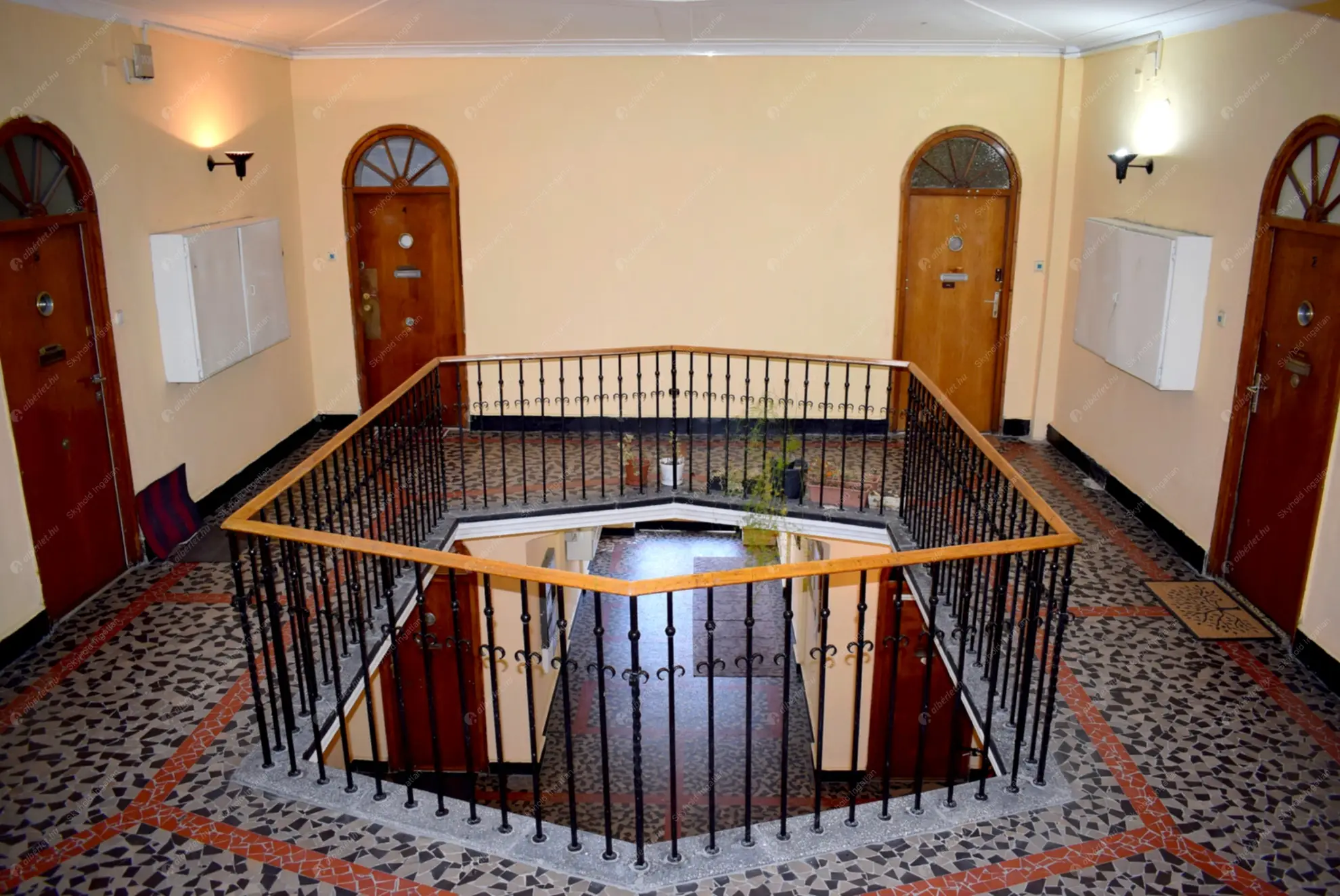 Kiadó albérlet 270000 Ft/hó áron: Budapest, VI. kerület  Délibáb utca. Mérete: 50 nm, 2 szobás | Alberlet.hu - 6622621