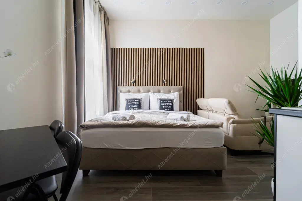 Kiadó albérlet 250000 Ft/hó áron: Budapest, VI. kerület  Dessewffy utca. Mérete: 28 nm, 1 szobás | Alberlet.hu - 6587149