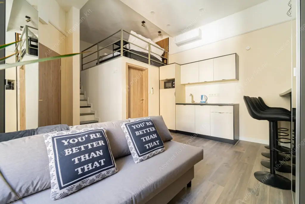 Kiadó albérlet 280000 Ft/hó áron: Budapest, VI. kerület  Dessewffy utca. Mérete: 30 nm, 1 szobás | Alberlet.hu - 6603986