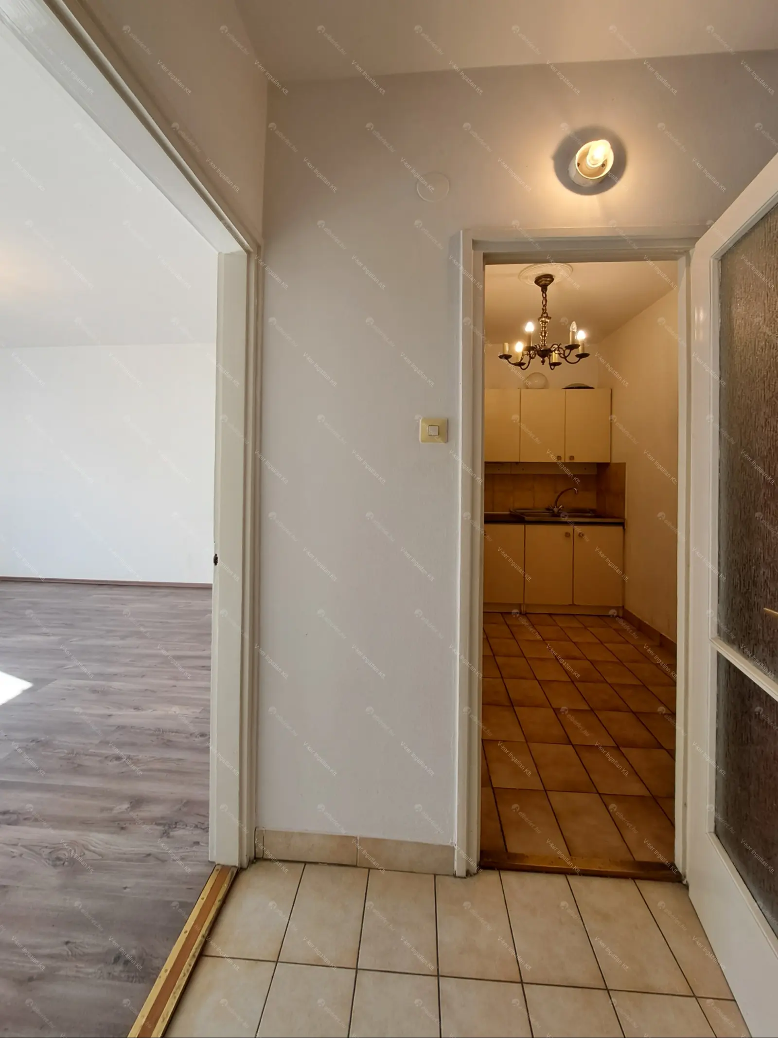 Kiadó albérlet 200000 Ft/hó áron: Budapest, VI. kerület  Dessewffy utca. Mérete: 35 nm, 1 szobás | Alberlet.hu - 6663525