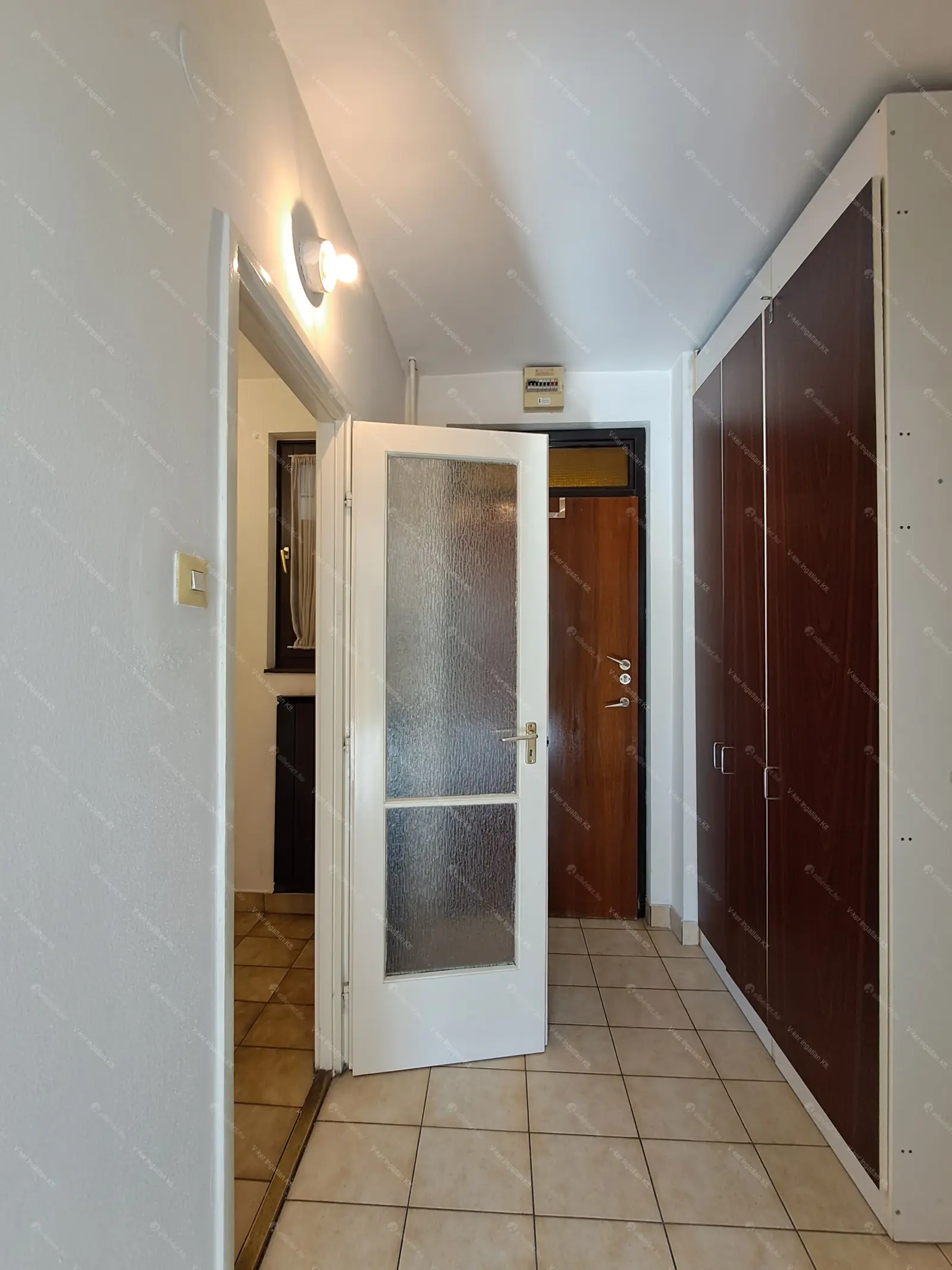 Kiadó albérlet 200000 Ft/hó áron: Budapest, VI. kerület  Dessewffy utca. Mérete: 35 nm, 1 szobás | Alberlet.hu - 6663538