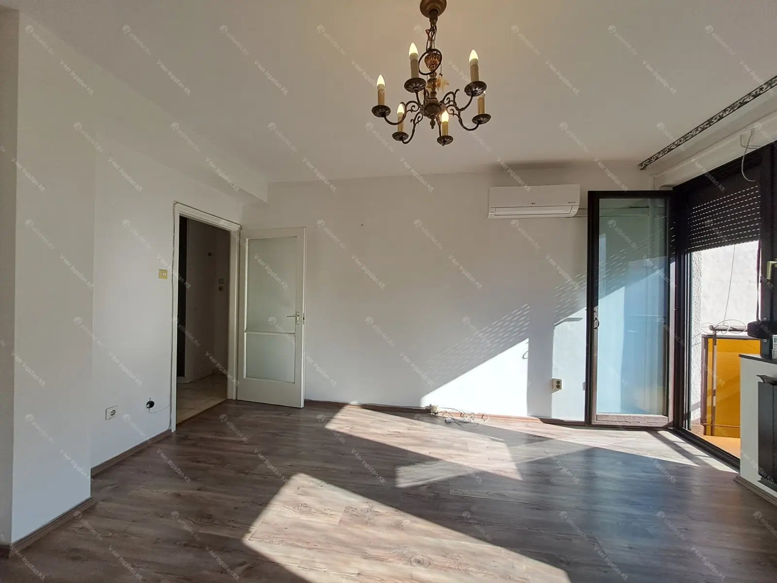 Kiadó albérlet 200000 Ft/hó áron: Budapest, VI. kerület  Dessewffy utca. Mérete: 35 nm, 1 szobás | Alberlet.hu - 6663539