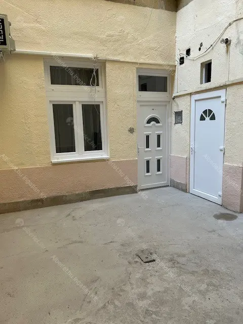 Kiadó albérlet 285000 Ft/hó áron: Budapest, VI. kerület  Dessewffy utca. Mérete: 39 nm, 1 szobás | Alberlet.hu - 6703332